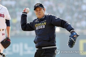'아시아 최초' 세계선수권 우승 이끈 어우홍 감독 별세