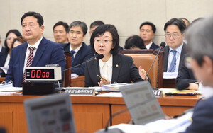 식약처 국감서 비만치료제·임신중지약 공방 '날선 질의'